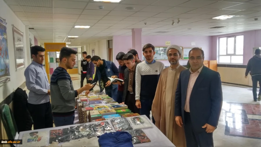 افتتاح "نمایشگاه  قرآن و عترت" به مناسبت هفته قرآنی دانشگاه 2