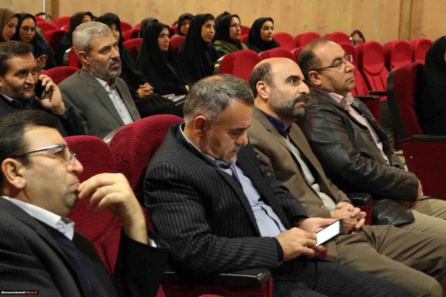 برگزاری گردهمایی مدیران و معلمان راهنمای کارورزی 2