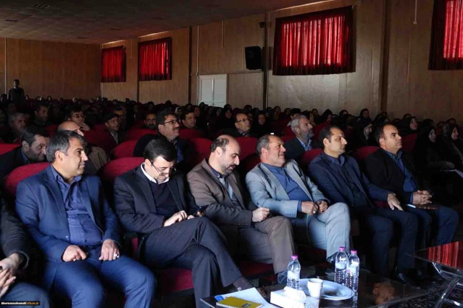 برگزاری گردهمایی مدیران و معلمان راهنمای کارورزی 2